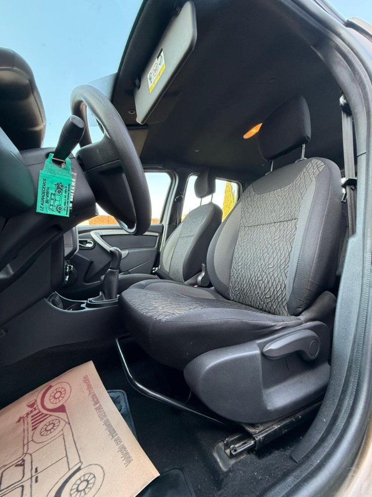 Renault Duster Dynamique 1.6 con GNC — foto 5